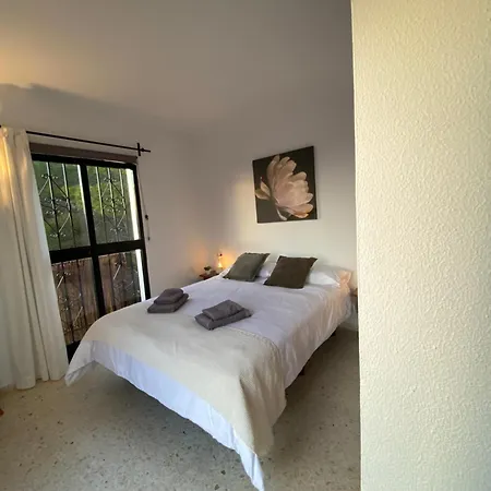 Precioso Mandarinos Con Vistas Al Mar Nerja